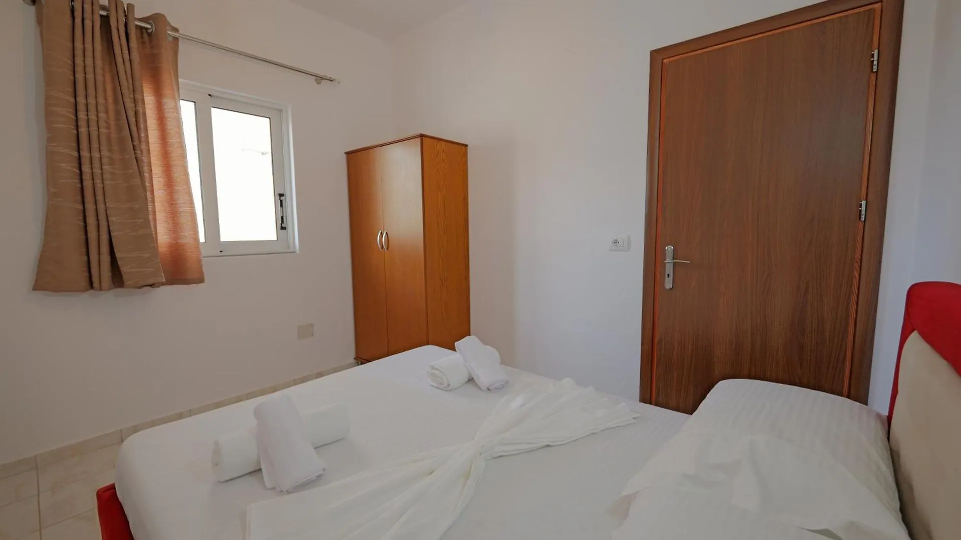 Vila Xhovani Ksamil Albanien